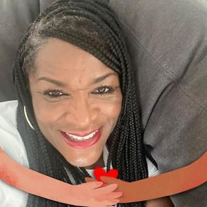 Meet your Posher, Marcia